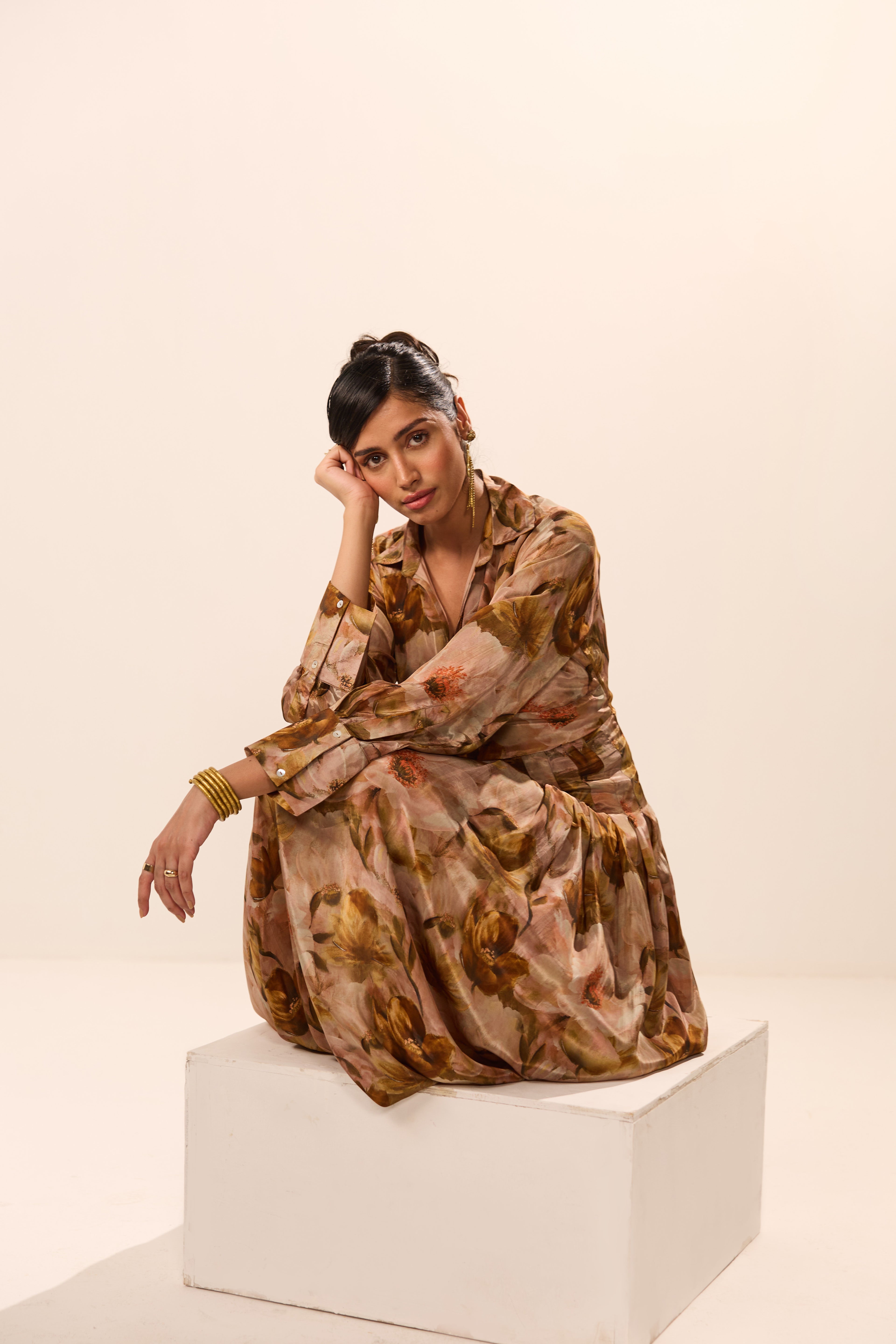 Sienna Collar Floral Maxi Dress